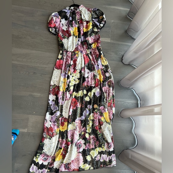 Dolce & Gabbana Dresses & Skirts - Dolce & Gabbana luminescent Floral Silk Dress Size 44